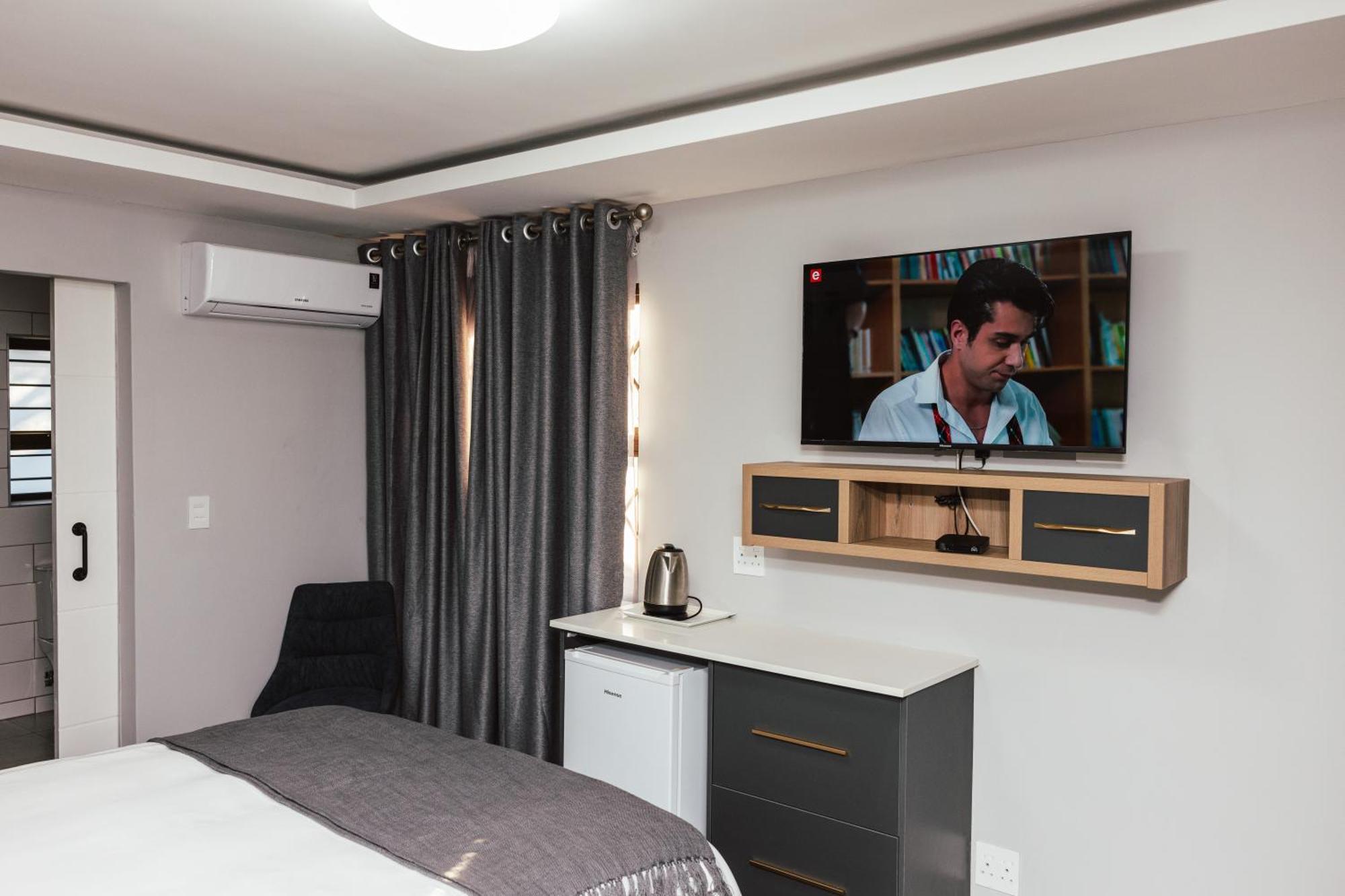La Grace Hotel เคมป์ตัน พาร์ค ภายนอก รูปภาพ